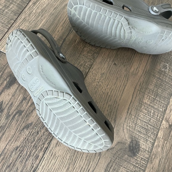 Womens Gray Crocs - Picture 2 of 3